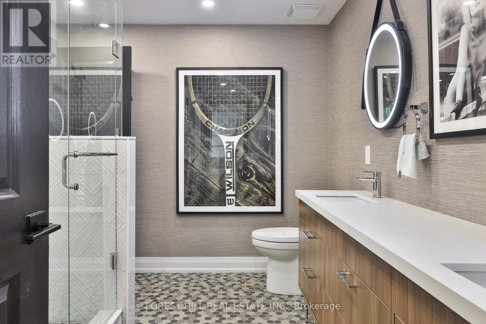 129 - 1 Benvenuto Place, Toronto, Ontario  M4V 2L1 - Photo 31 - C12213303