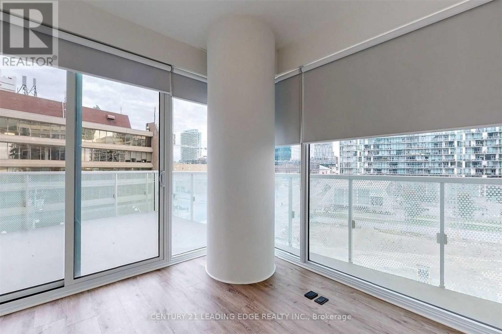 423 - 15 Queens Quay E, Toronto, Ontario  M5E 0C5 - Photo 12 - C12213352