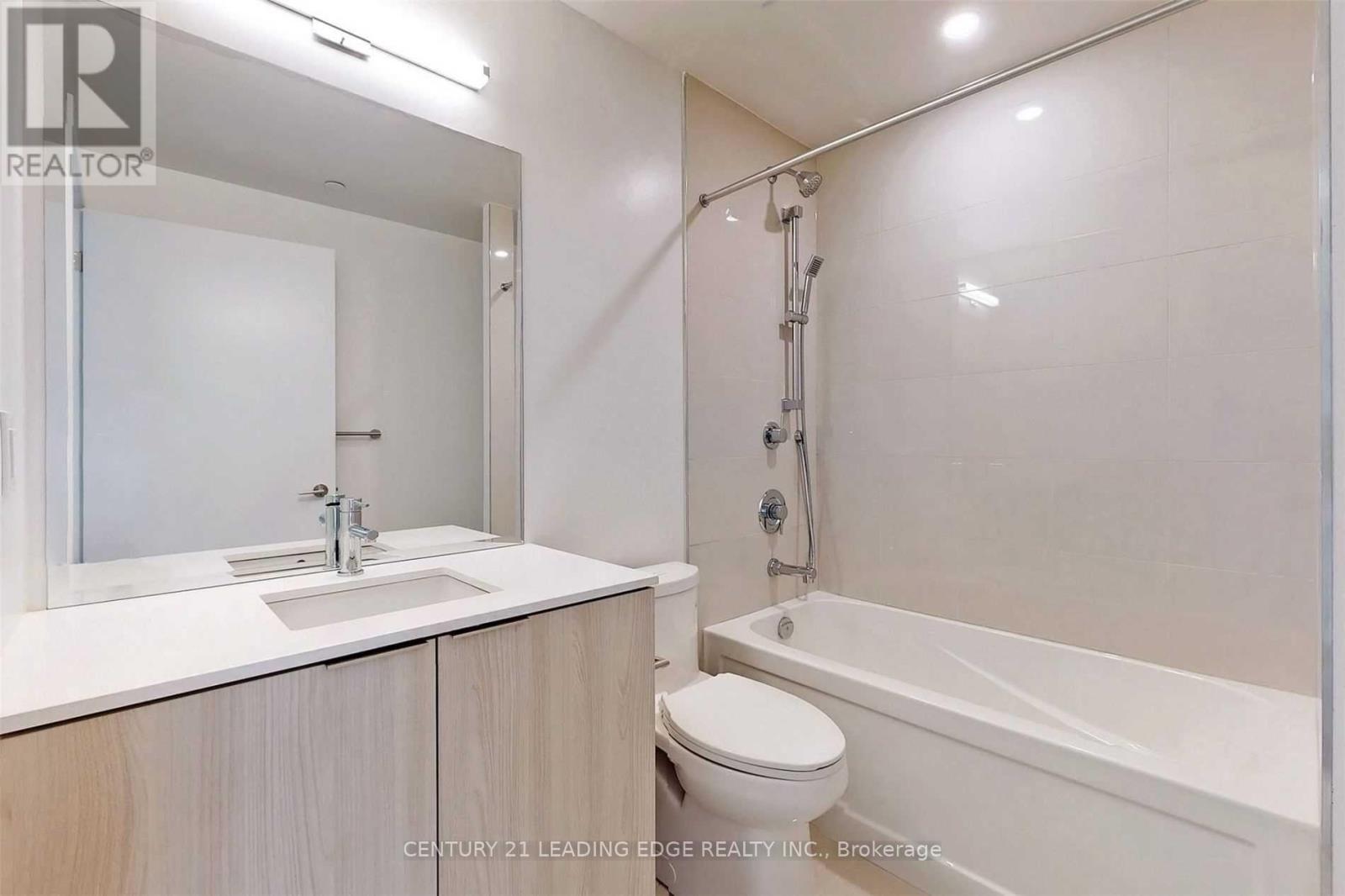 423 - 15 Queens Quay E, Toronto, Ontario  M5E 0C5 - Photo 14 - C12213352