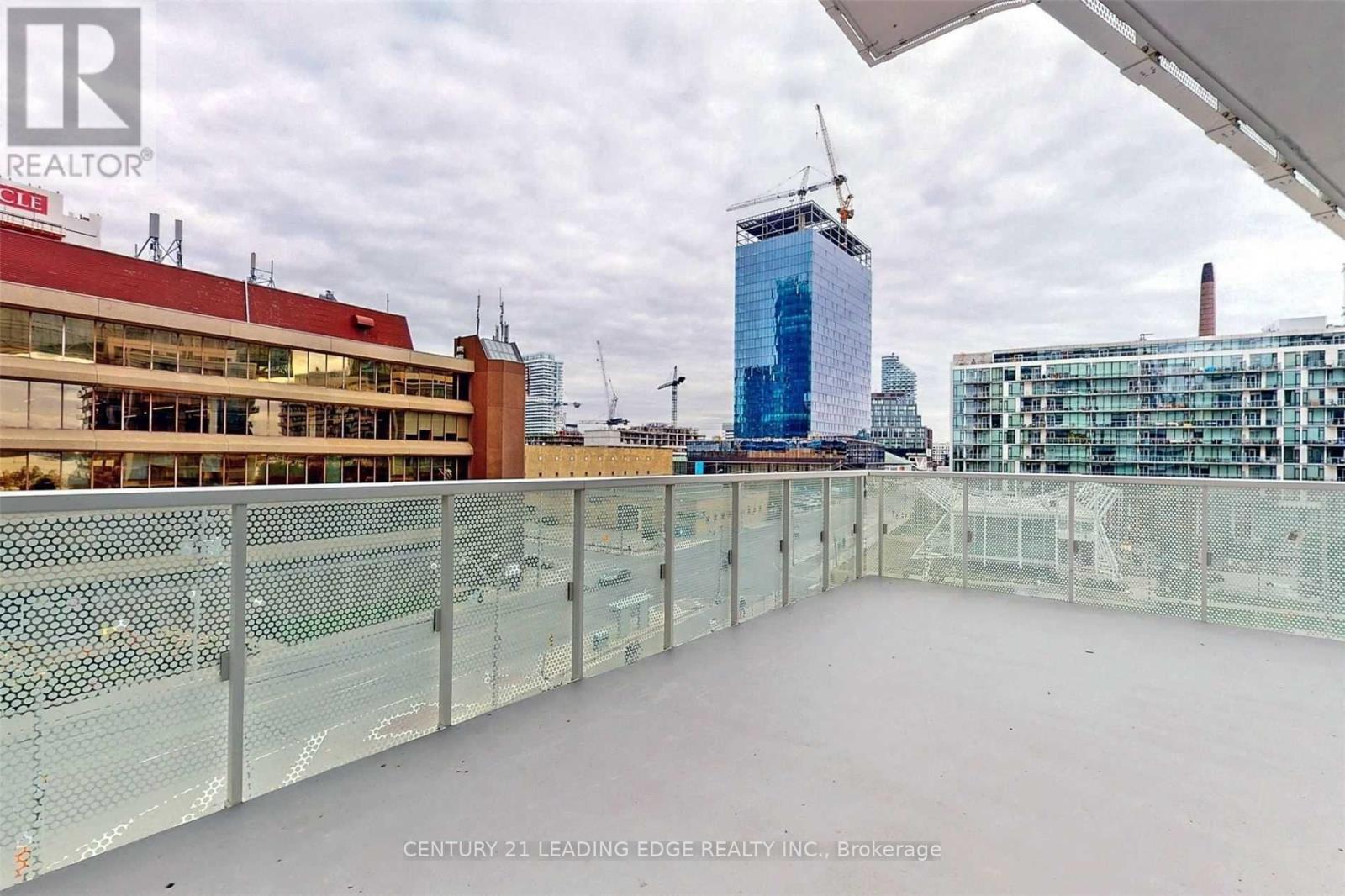 423 - 15 Queens Quay E, Toronto, Ontario  M5E 0C5 - Photo 19 - C12213352
