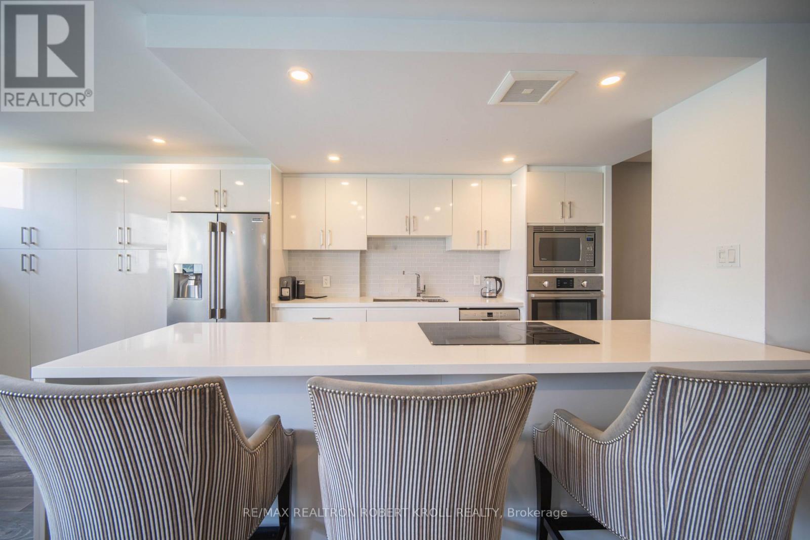 506 - 60 Montclair Avenue, Toronto, Ontario  M5P 1P7 - Photo 14 - C12213355