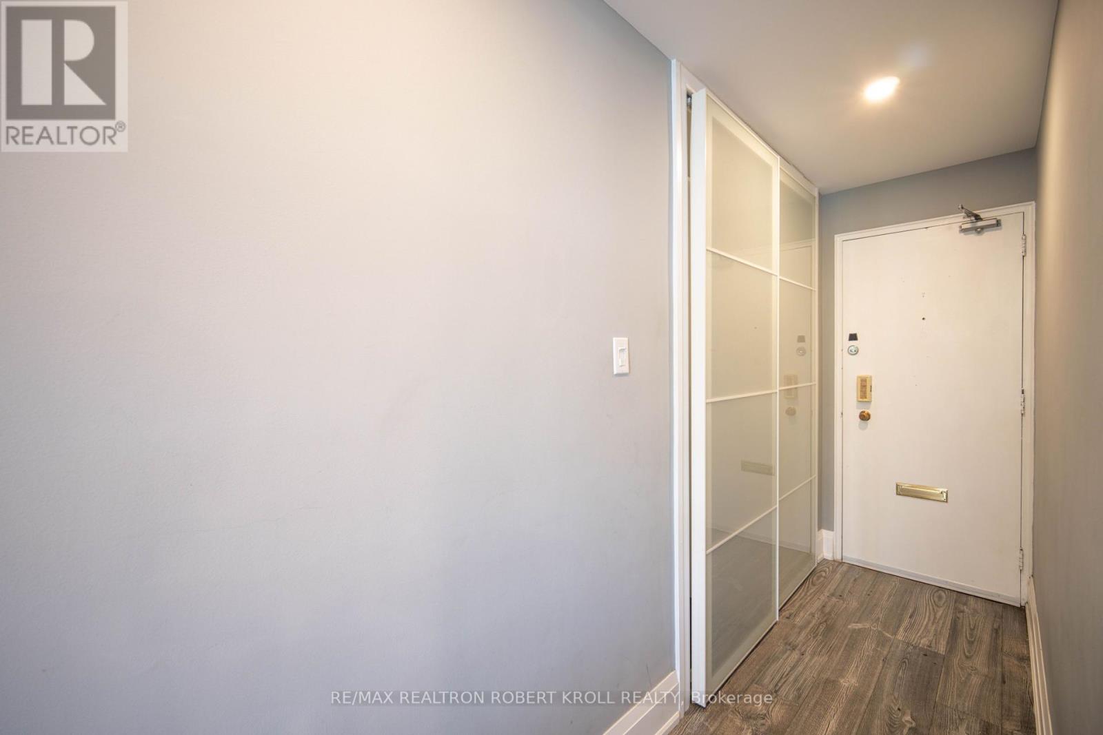 506 - 60 Montclair Avenue, Toronto, Ontario  M5P 1P7 - Photo 9 - C12213355