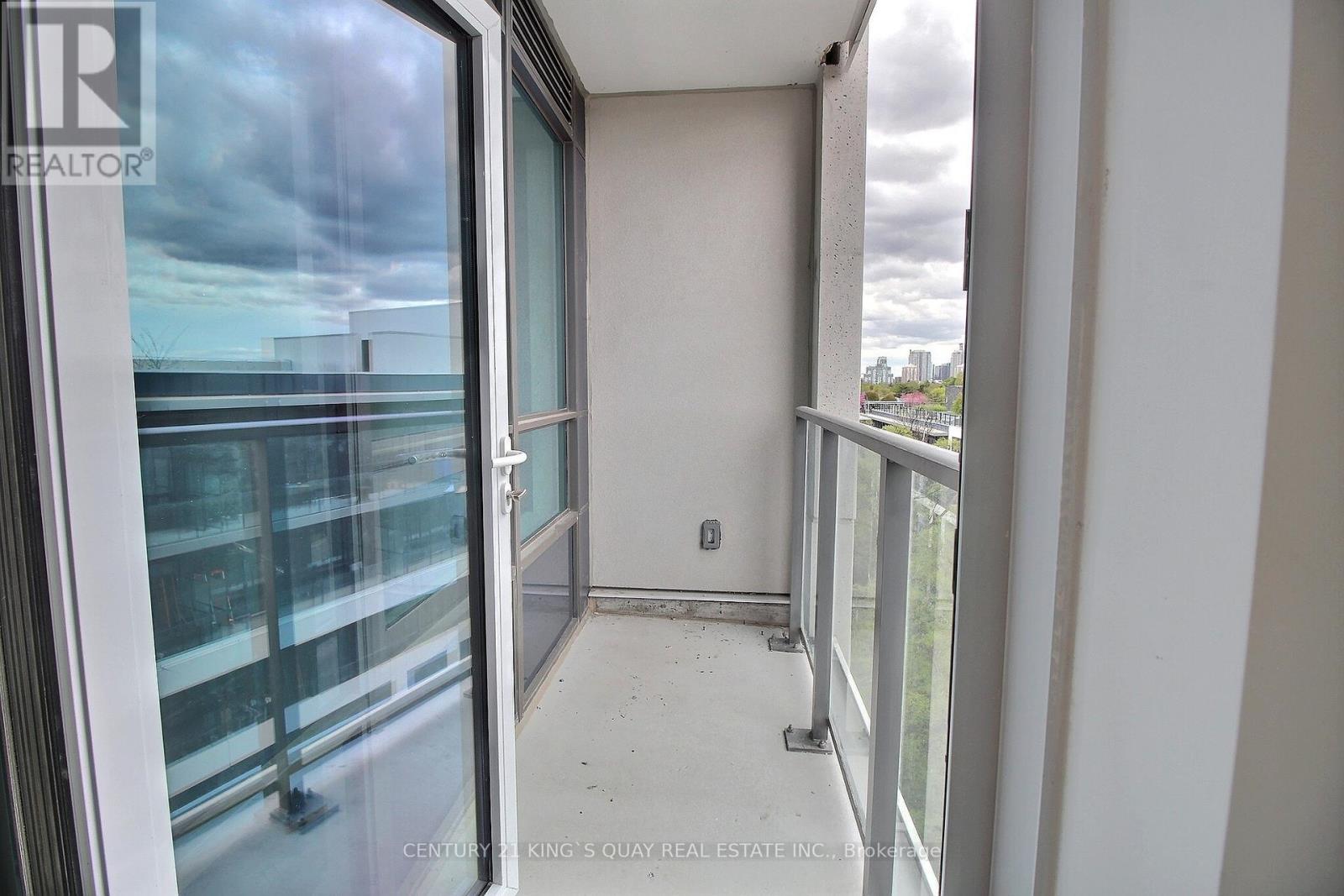 802 - 2 Teagarden Court, Toronto (Willowdale East), Ontario  M2N 0L6 - Photo 13 - C12213366