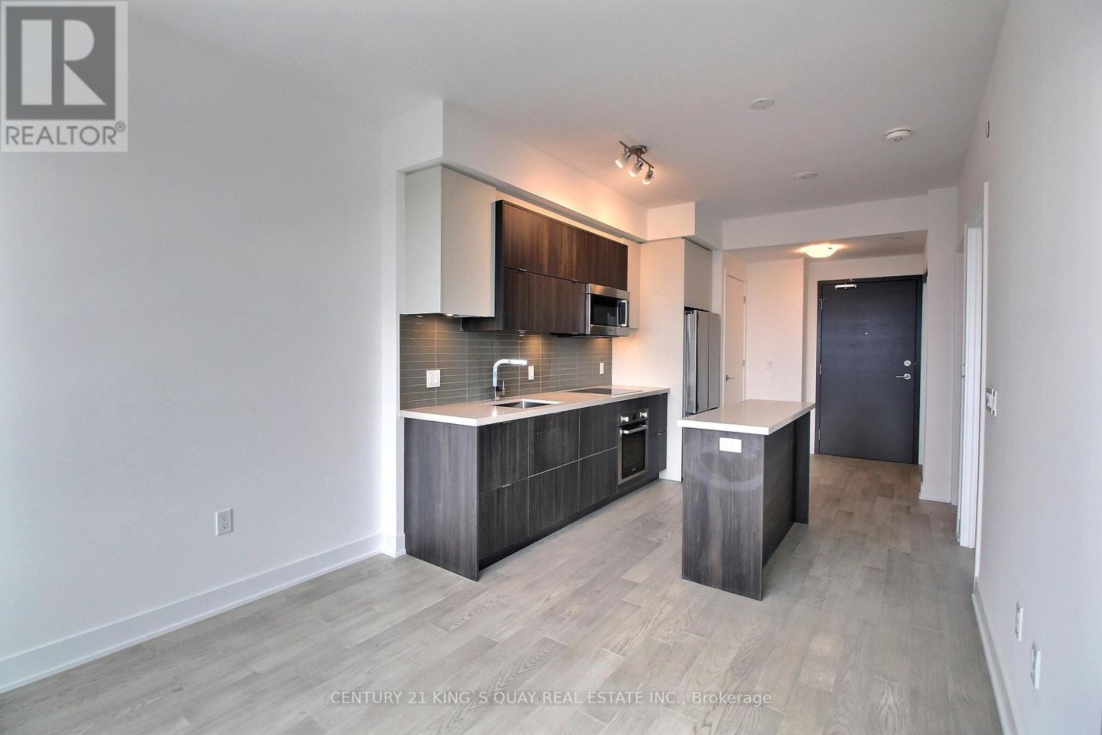 802 - 2 Teagarden Court, Toronto (Willowdale East), Ontario  M2N 0L6 - Photo 7 - C12213366