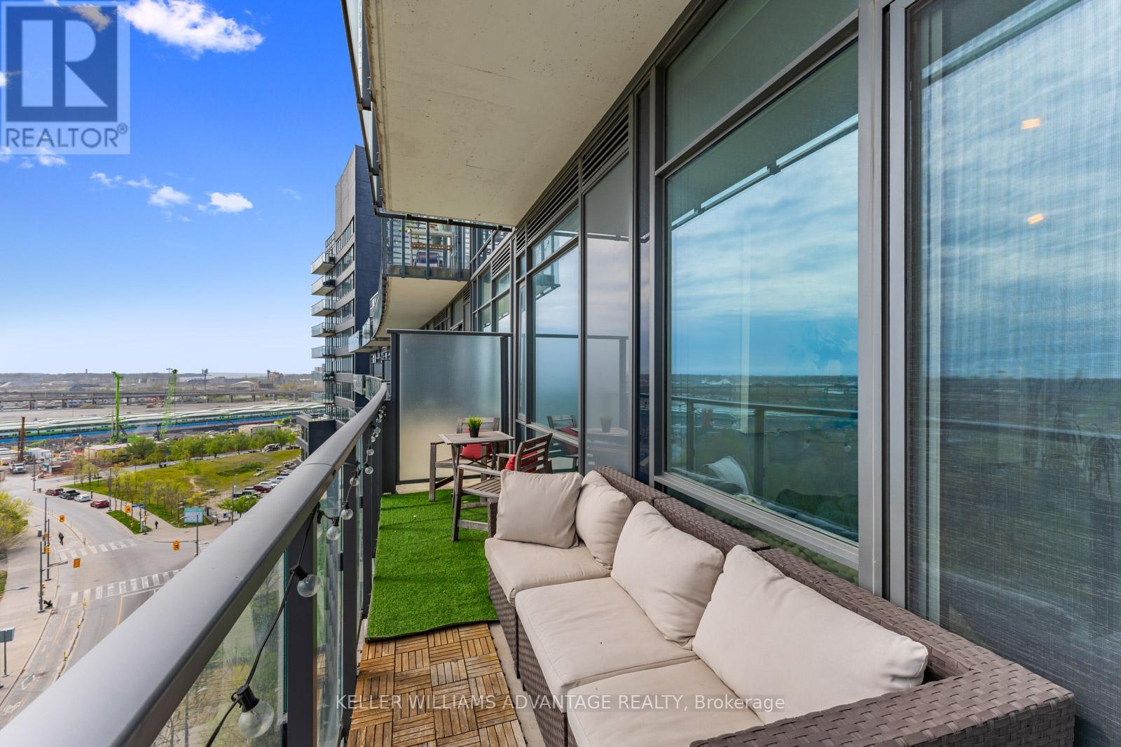 N1009 - 120 Bayview Avenue, Toronto, Ontario  M5A 3R7 - Photo 25 - C12213372