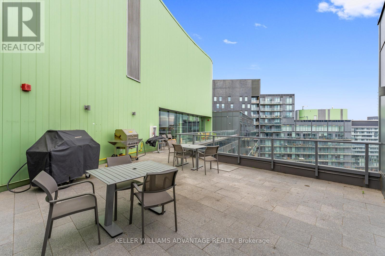 N1009 - 120 Bayview Avenue, Toronto, Ontario  M5A 3R7 - Photo 36 - C12213372