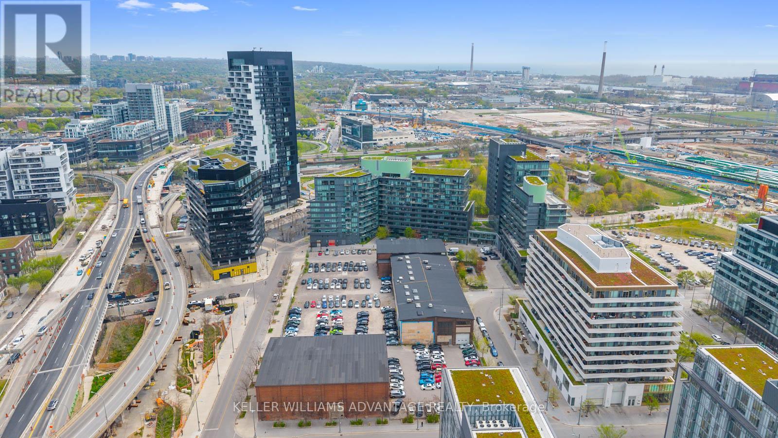 N1009 - 120 Bayview Avenue, Toronto, Ontario  M5A 3R7 - Photo 45 - C12213372