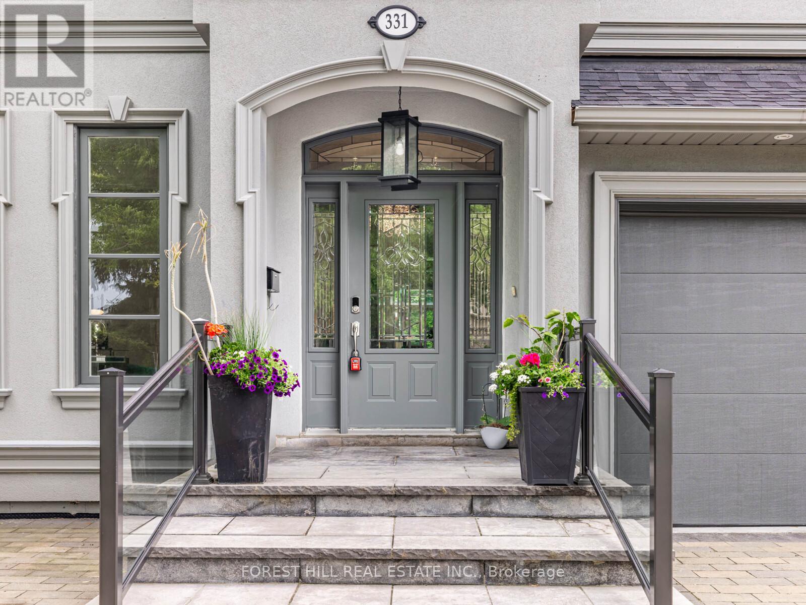 331 Connaught Avenue, Toronto (Newtonbrook West), Ontario  M2R 2M1 - Photo 3 - C12213406