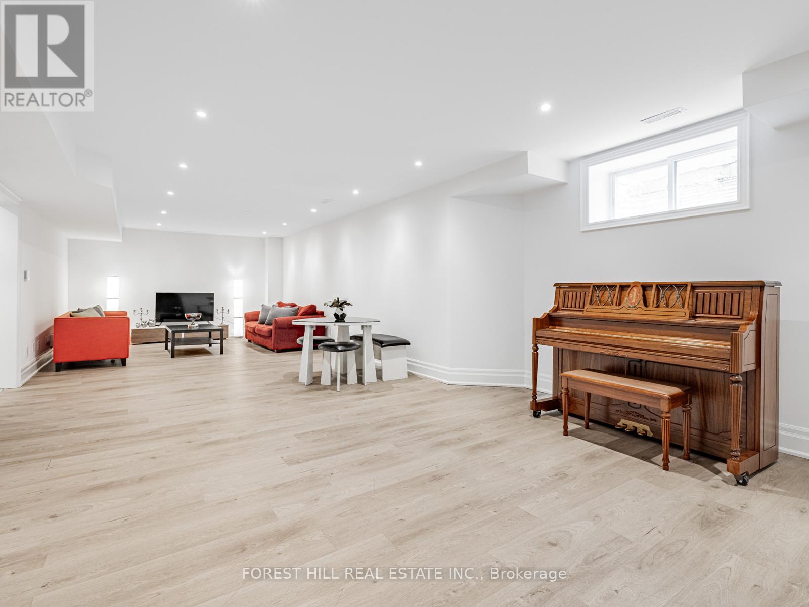331 Connaught Avenue, Toronto (Newtonbrook West), Ontario  M2R 2M1 - Photo 34 - C12213406