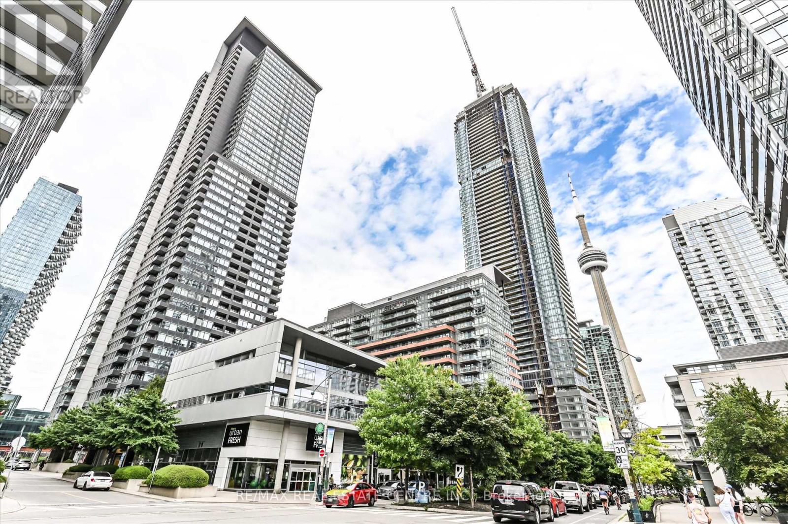 4105 - 25 TELEGRAM MEWS, Toronto, Ontario