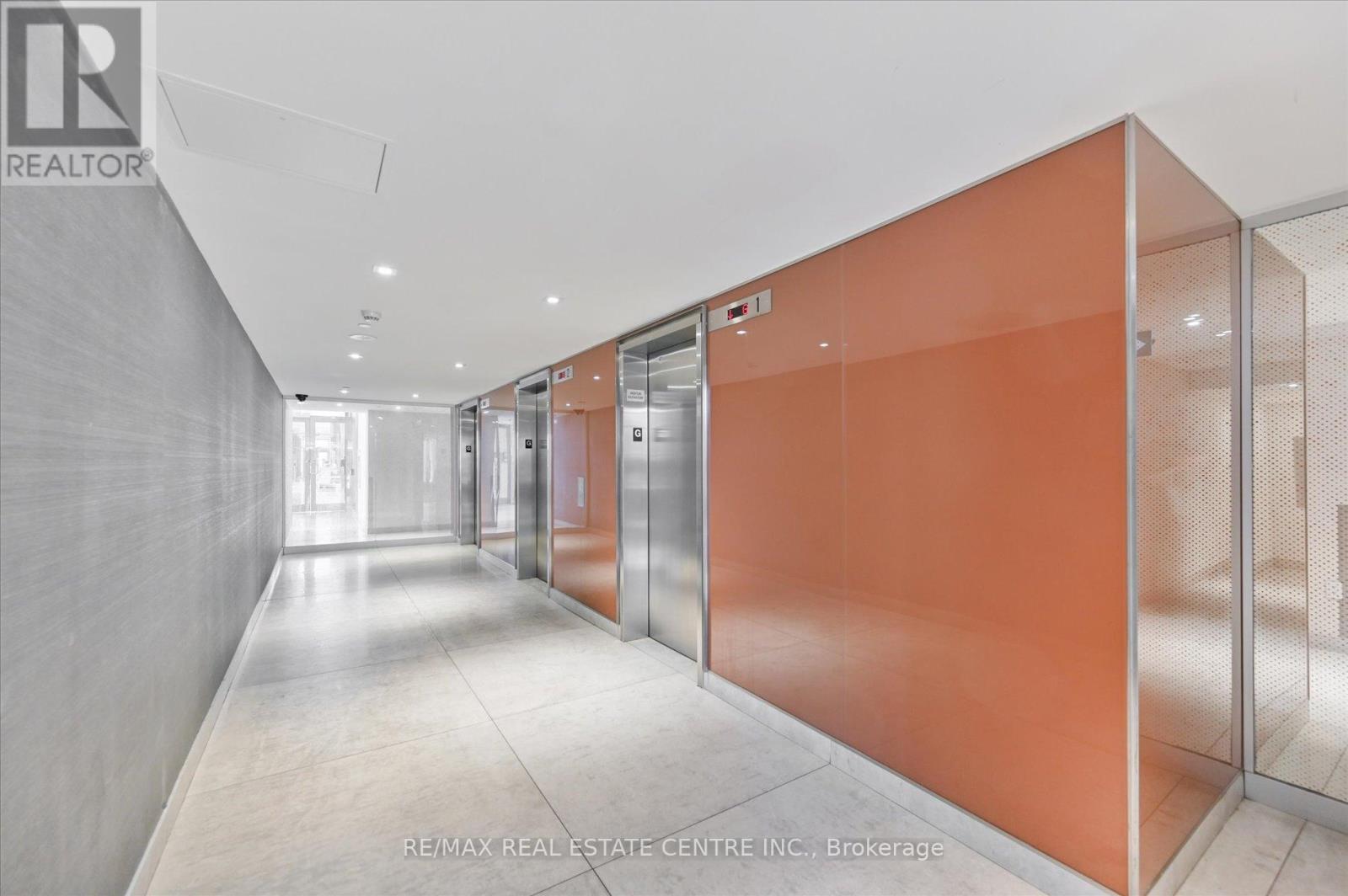 4105 - 25 Telegram Mews, Toronto, Ontario  M5V 3Z1 - Photo 10 - C12213408