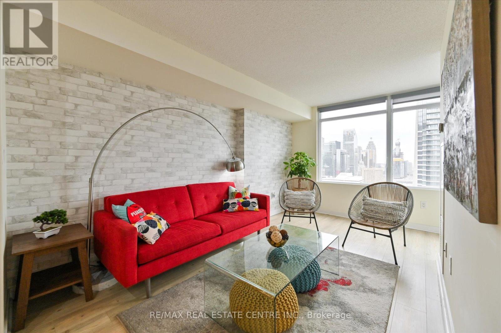 4105 - 25 Telegram Mews, Toronto, Ontario  M5V 3Z1 - Photo 18 - C12213408