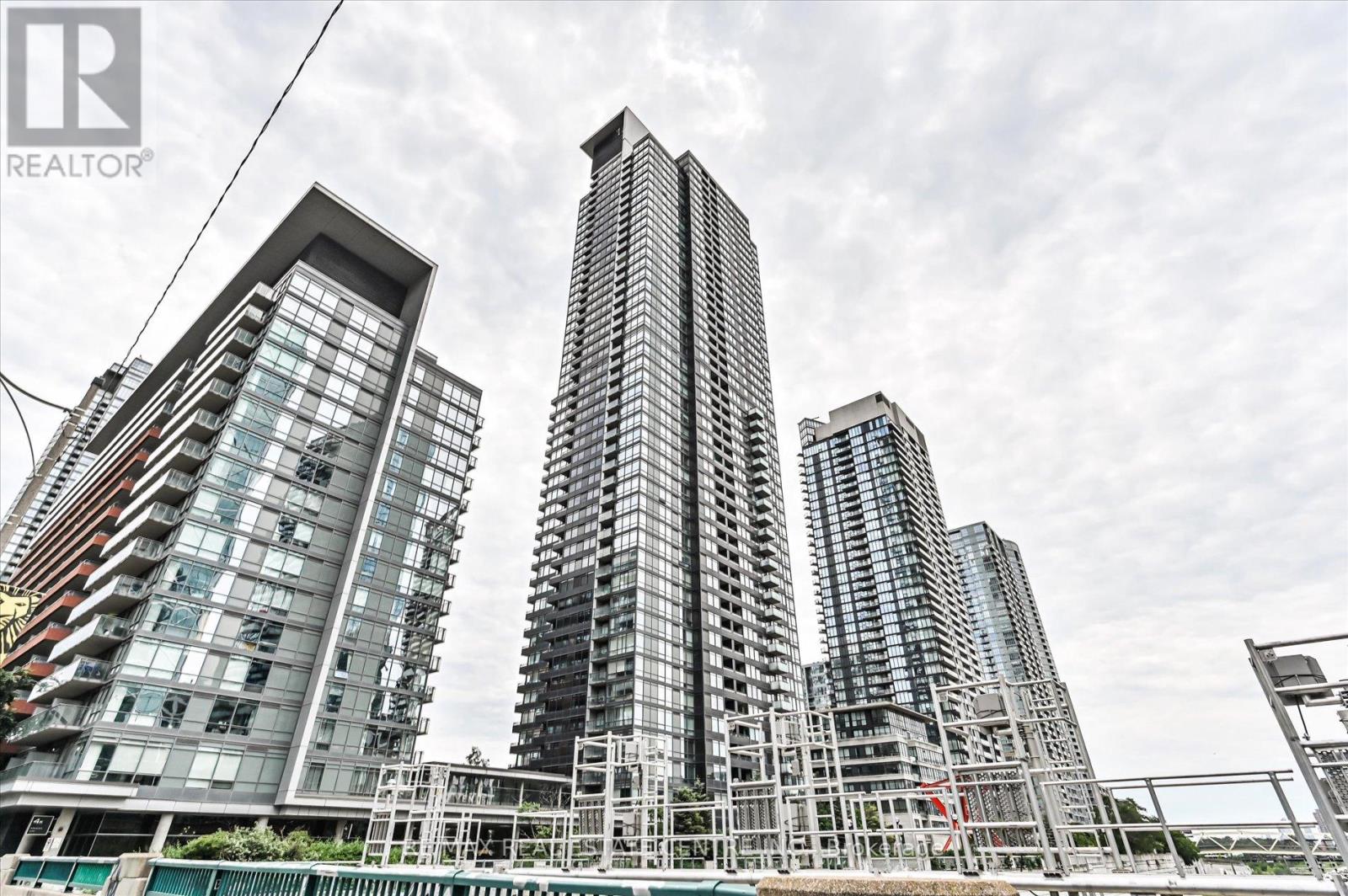 4105 - 25 Telegram Mews, Toronto, Ontario  M5V 3Z1 - Photo 2 - C12213408