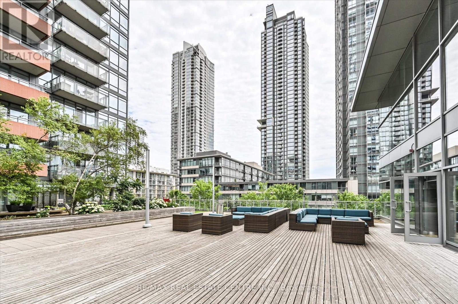4105 - 25 Telegram Mews, Toronto, Ontario  M5V 3Z1 - Photo 34 - C12213408