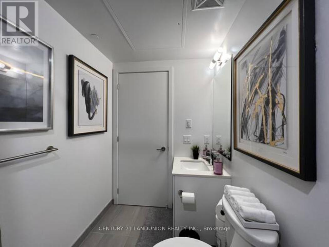 1006 - 357 King Street W, Toronto, Ontario  M5V 0S7 - Photo 17 - C12213424