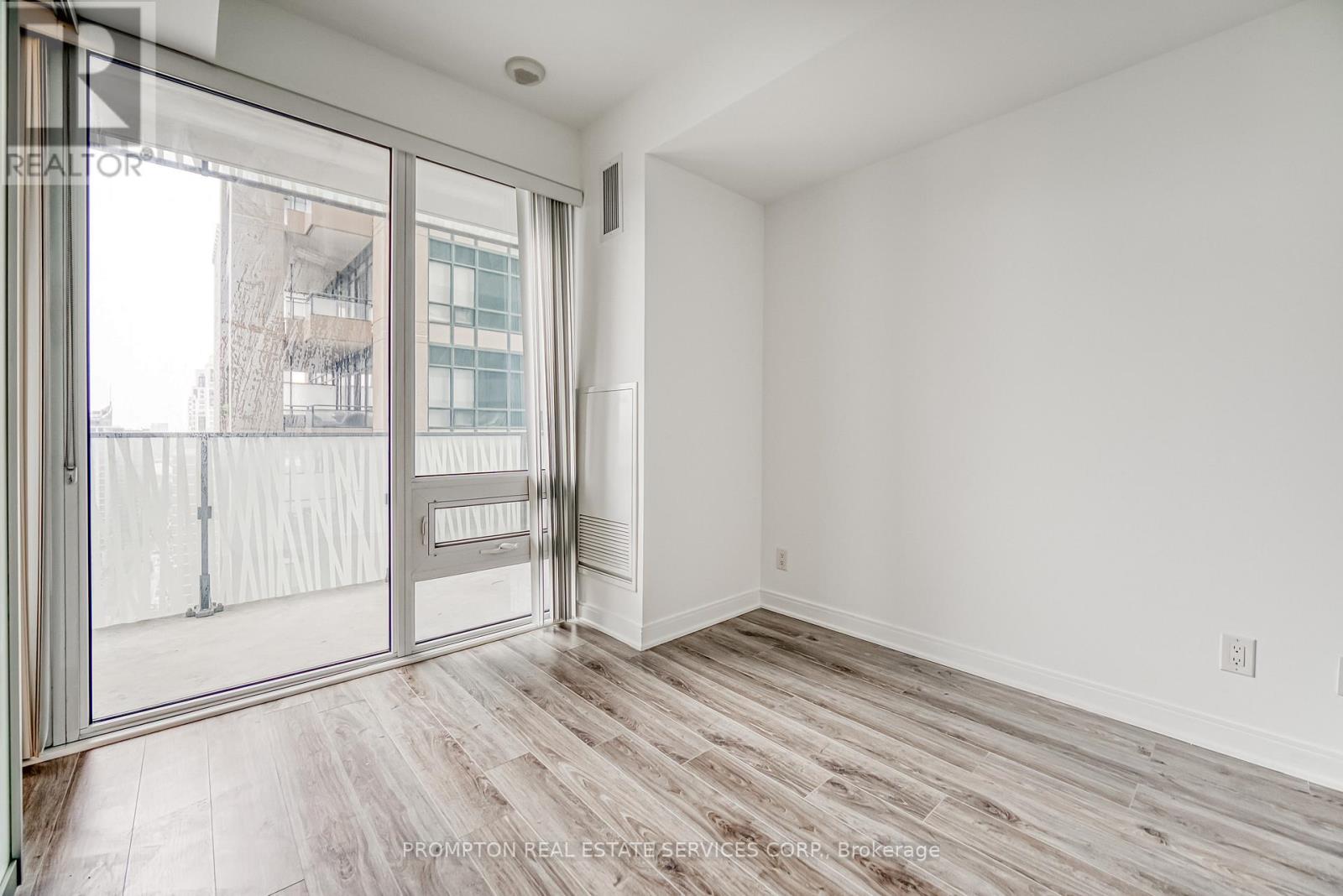 2105 - 42 Charles Street E, Toronto, Ontario  M4Y 1T4 - Photo 20 - C12213437