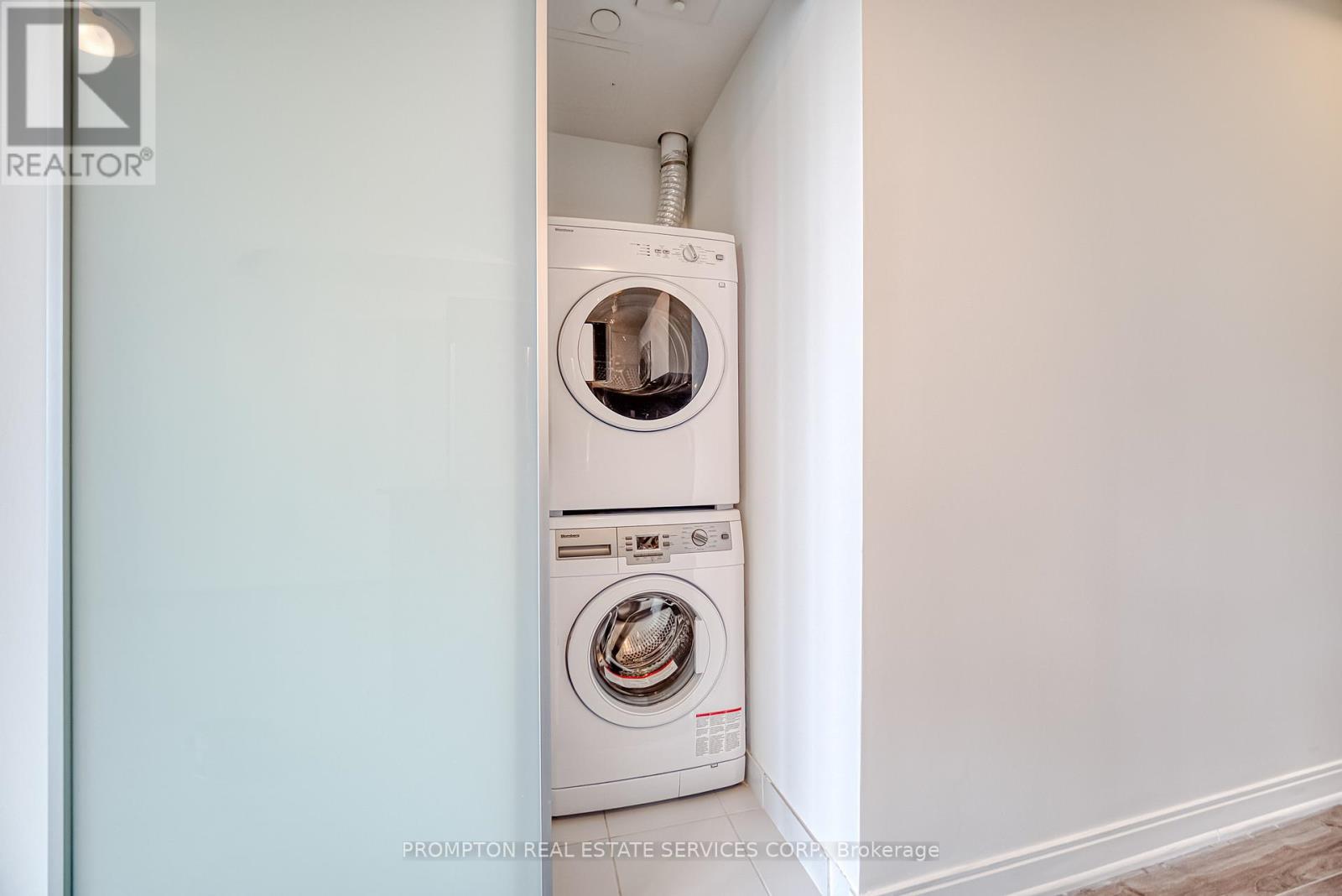2105 - 42 Charles Street E, Toronto, Ontario  M4Y 1T4 - Photo 22 - C12213437