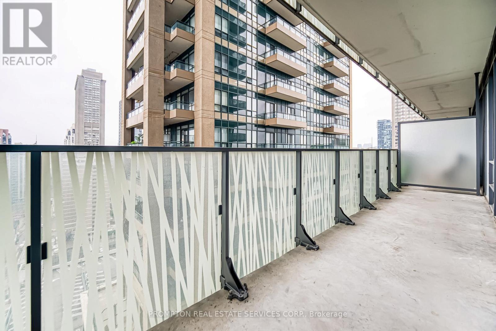 2105 - 42 Charles Street E, Toronto, Ontario  M4Y 1T4 - Photo 23 - C12213437