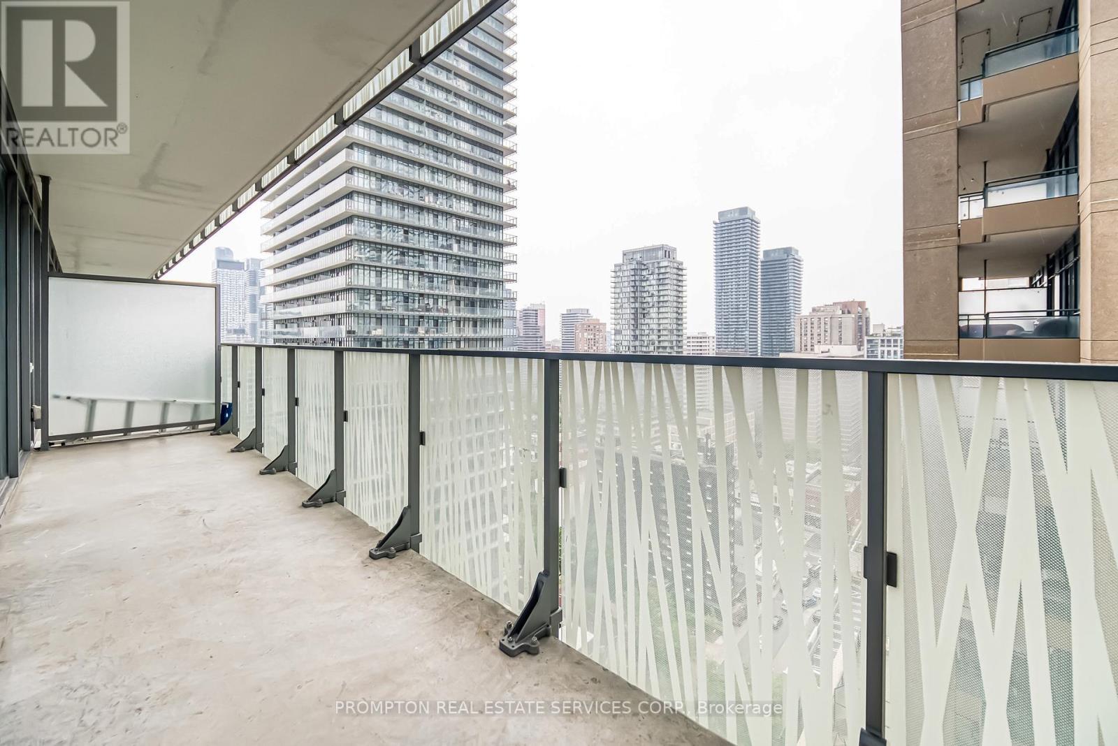 2105 - 42 Charles Street E, Toronto, Ontario  M4Y 1T4 - Photo 24 - C12213437