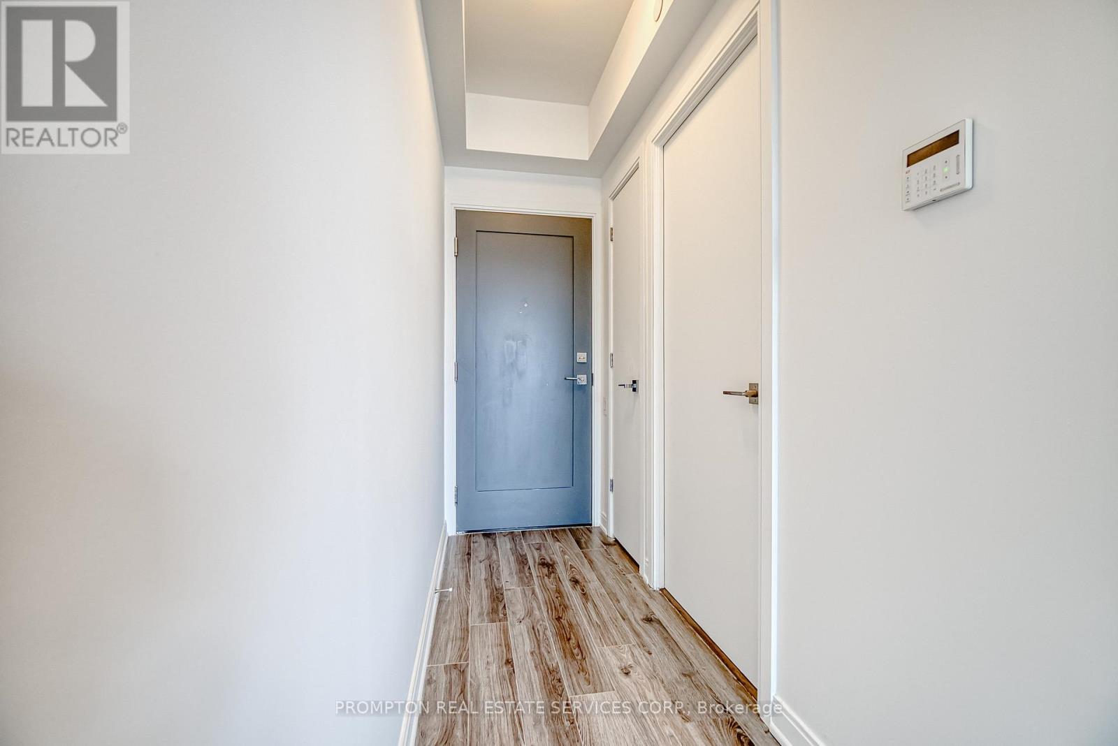 2105 - 42 Charles Street E, Toronto, Ontario  M4Y 1T4 - Photo 6 - C12213437