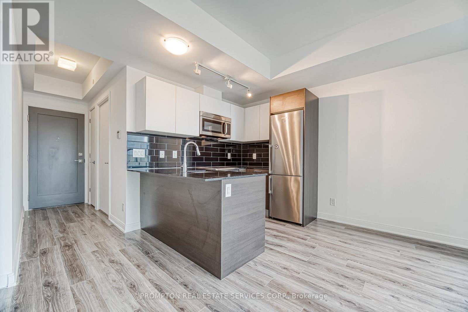 2105 - 42 Charles Street E, Toronto, Ontario  M4Y 1T4 - Photo 9 - C12213437