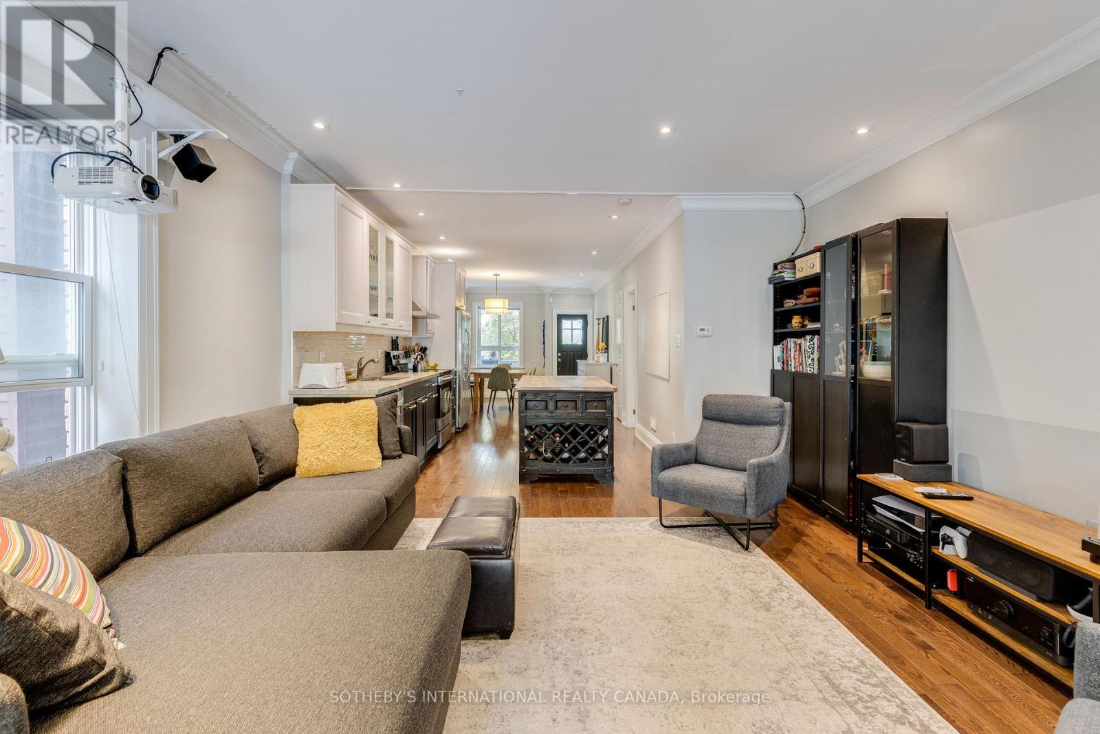 412 Wellesley Street E, Toronto, Ontario  M4X 1H6 - Photo 10 - C12213441