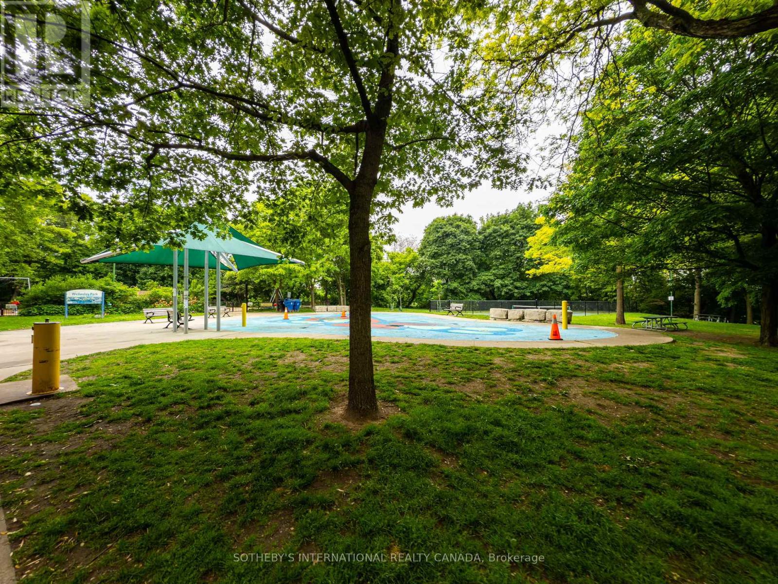 412 Wellesley Street E, Toronto, Ontario  M4X 1H6 - Photo 36 - C12213441