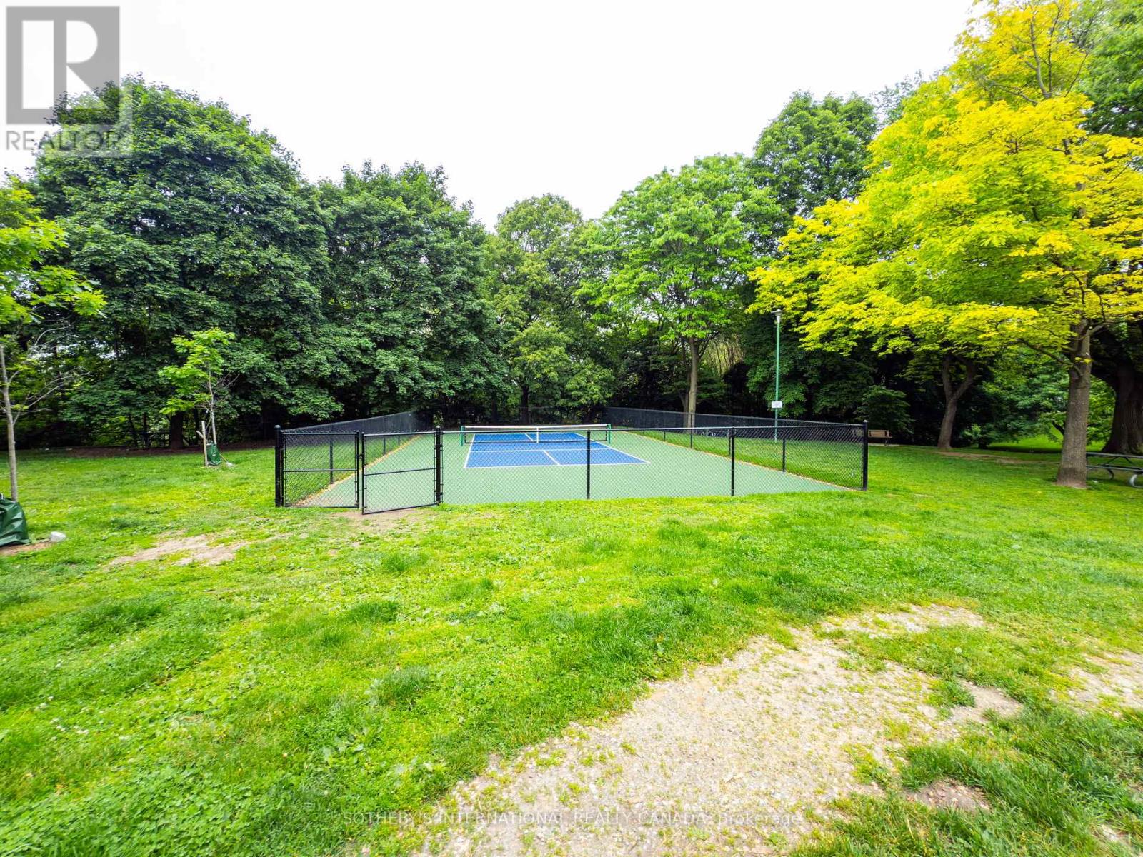 412 Wellesley Street E, Toronto, Ontario  M4X 1H6 - Photo 37 - C12213441