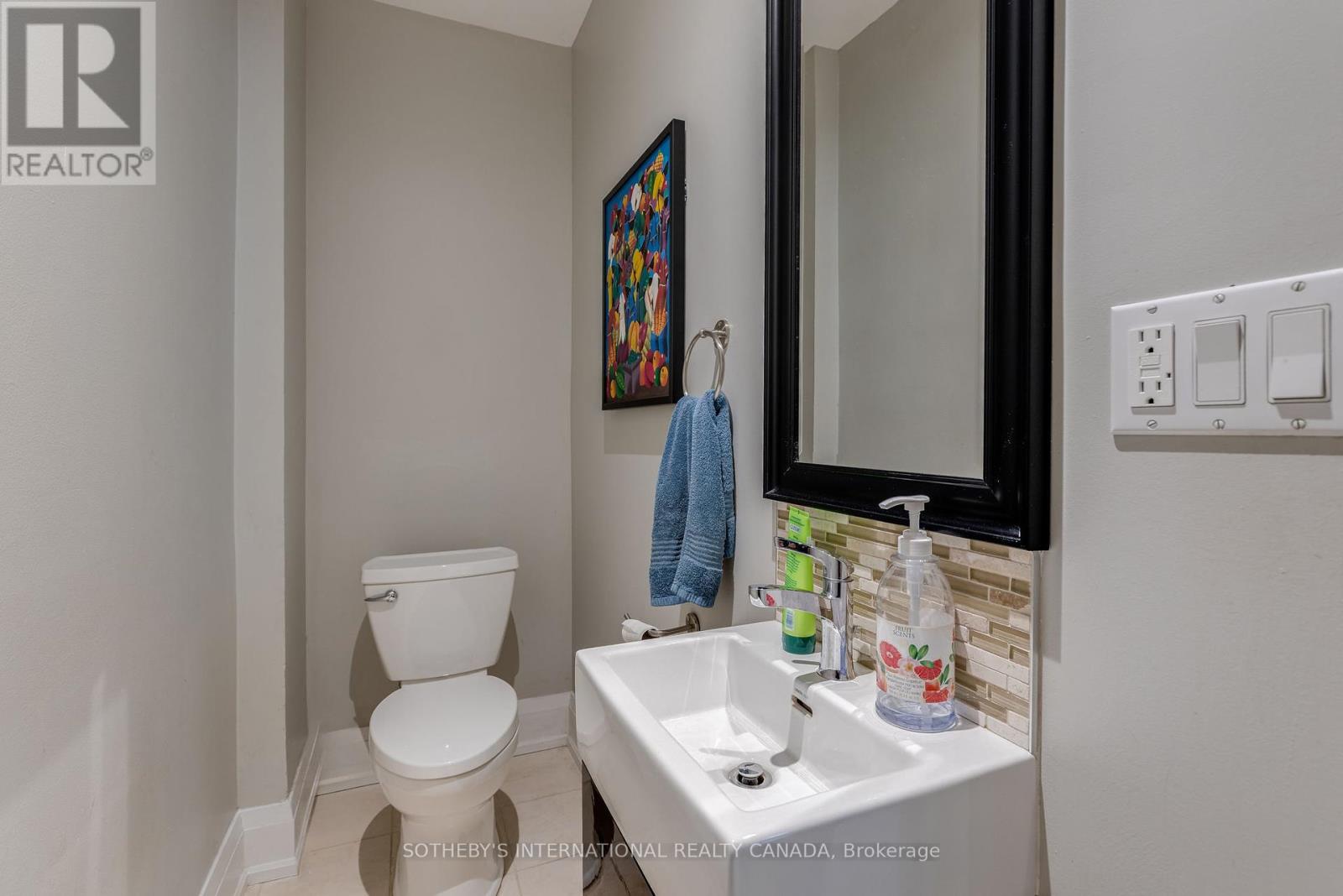 412 Wellesley Street E, Toronto, Ontario  M4X 1H6 - Photo 7 - C12213441