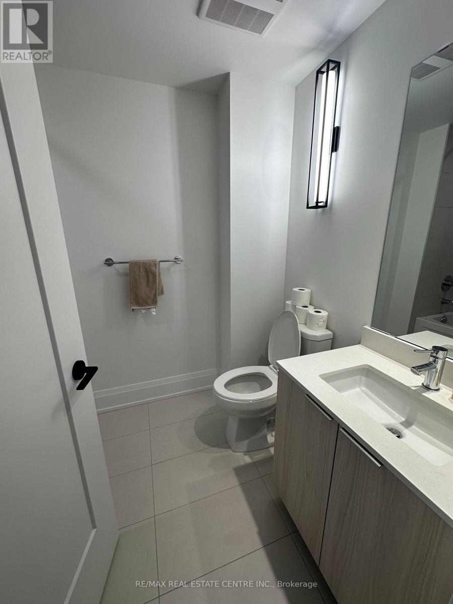 611 - 123 Portland Street, Toronto, Ontario  M5V 2N4 - Photo 10 - C12213480