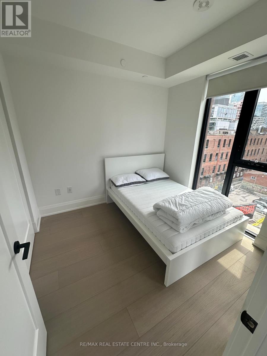 611 - 123 Portland Street, Toronto, Ontario  M5V 2N4 - Photo 8 - C12213480