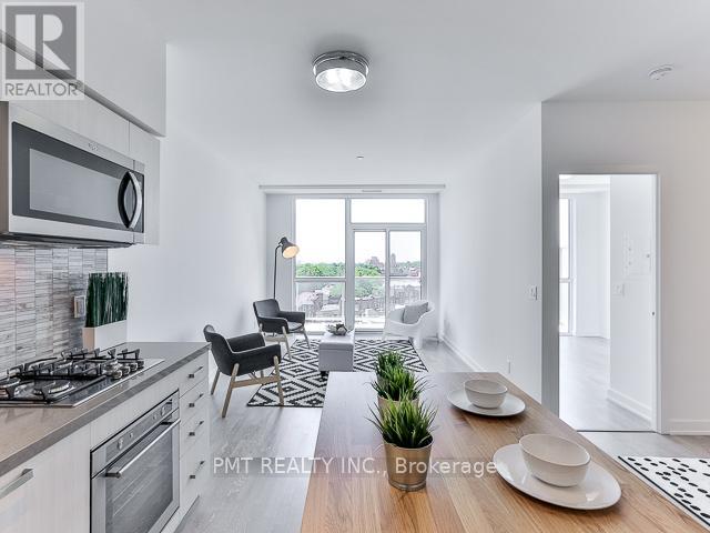 617 - 501 St Clair Avenue W, Toronto, Ontario  M5P 0A2 - Photo 2 - C12213501