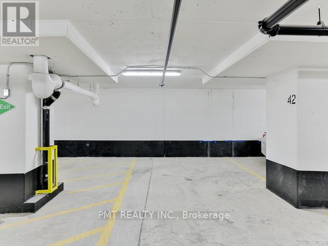 617 - 501 St Clair Avenue W, Toronto, Ontario  M5P 0A2 - Photo 25 - C12213501