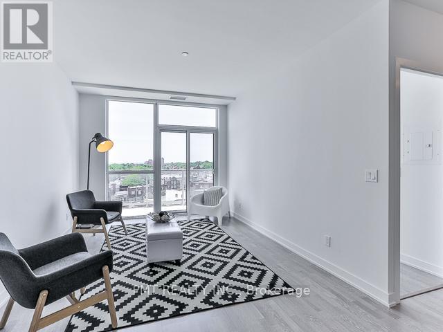 617 - 501 St Clair Avenue W, Toronto, Ontario  M5P 0A2 - Photo 4 - C12213501