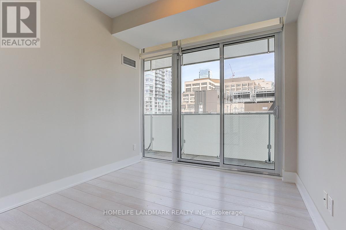 1804 - 200 Bloor Street W, Toronto, Ontario  M5S 1T8 - Photo 26 - C12213513