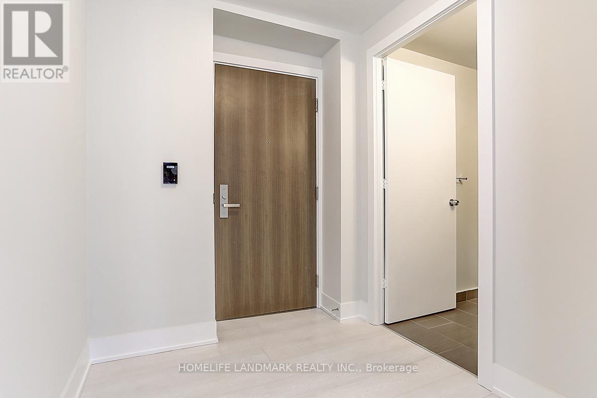 1804 - 200 Bloor Street W, Toronto, Ontario  M5S 1T8 - Photo 9 - C12213513