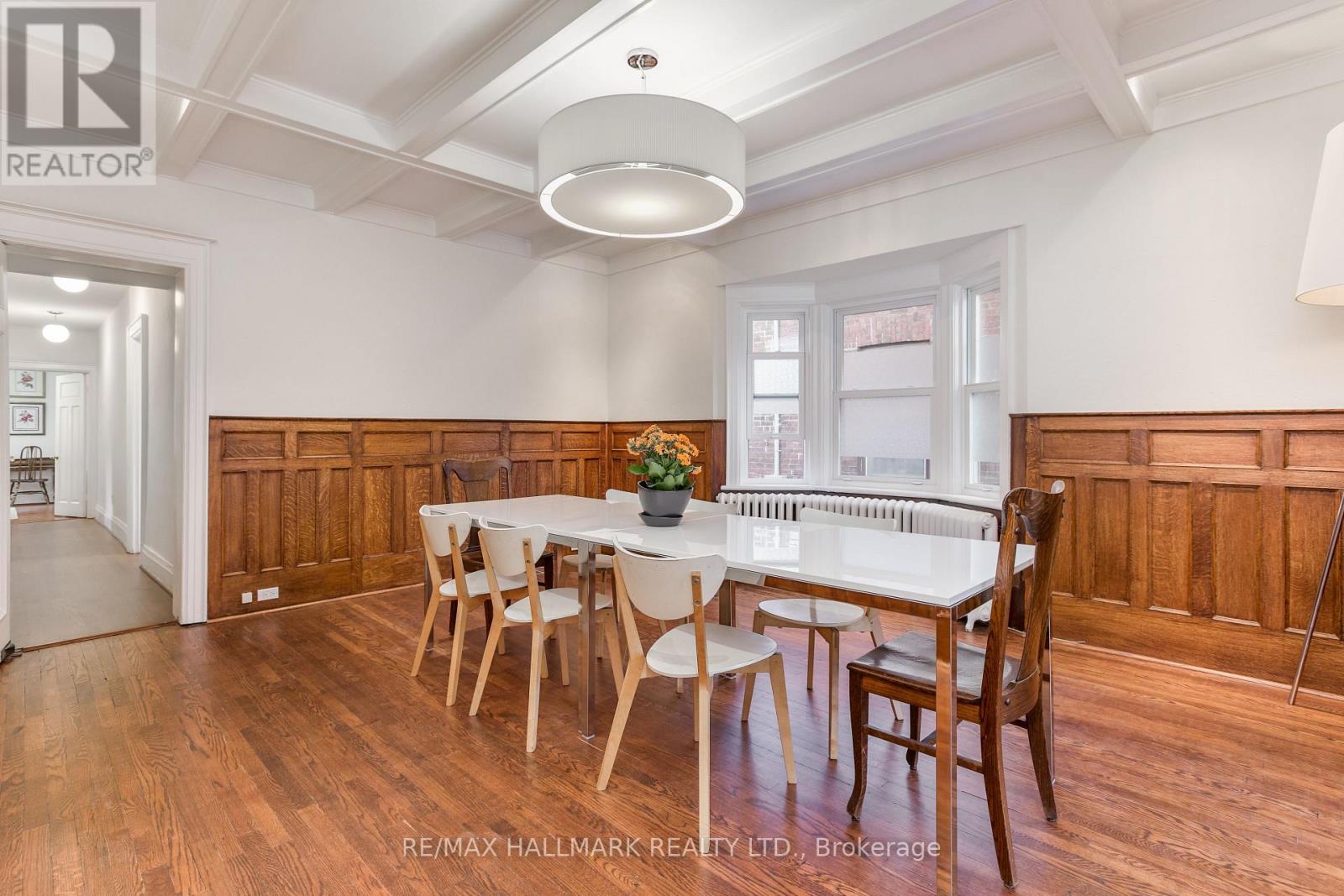 Main - 321 Palmerston Boulevard, Toronto, Ontario  M6G 2N5 - Photo 8 - C12213517