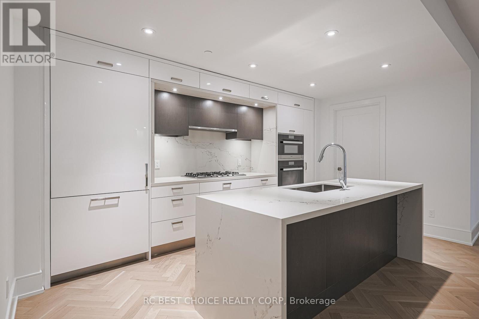 606 - 455 Wellington Street W, Toronto, Ontario  M5J 2R2 - Photo 20 - C12213522