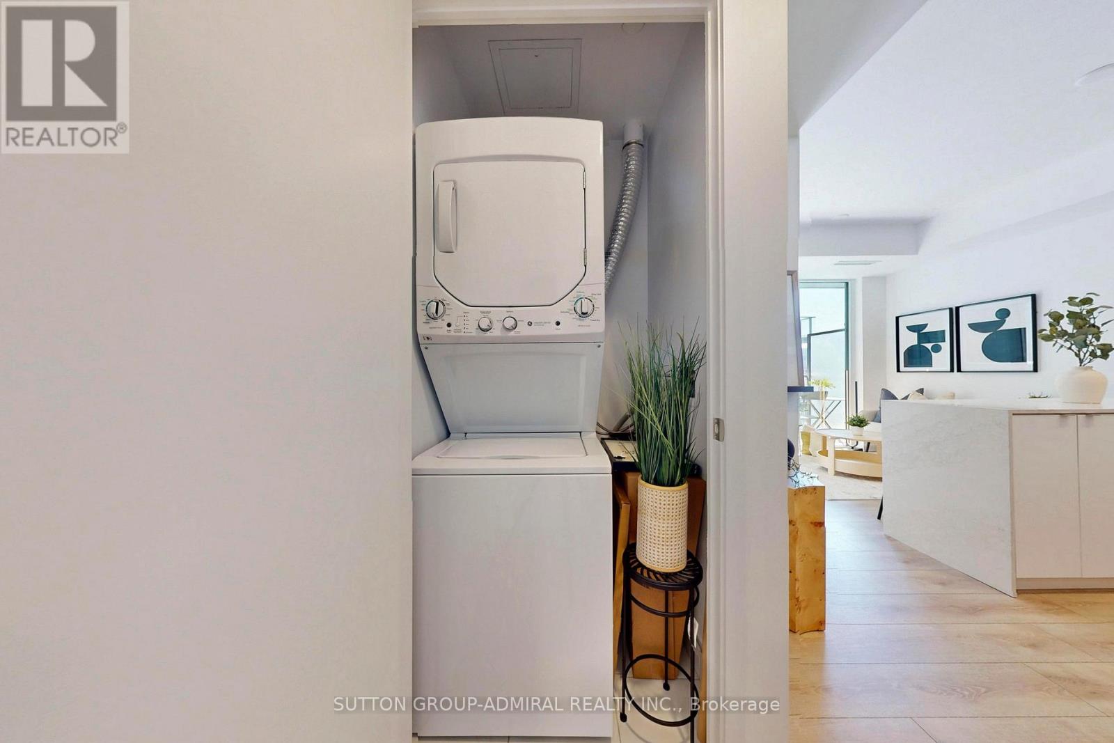 502 - 500 Dupont Street, Toronto, Ontario  M6G 0B8 - Photo 11 - C12213527