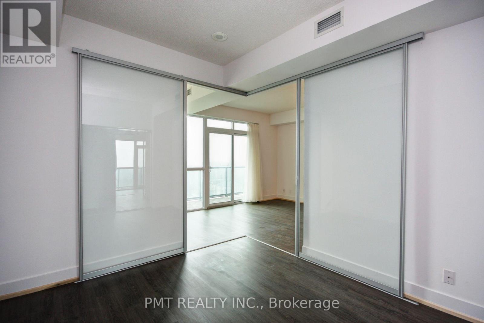 1004 - 26 Norton Avenue, Toronto, Ontario  M2N 0C6 - Photo 11 - C12213529