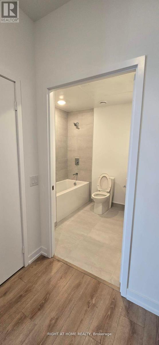 321 - 500 Dupont Street, Toronto, Ontario  M6G 0B8 - Photo 2 - C12213538