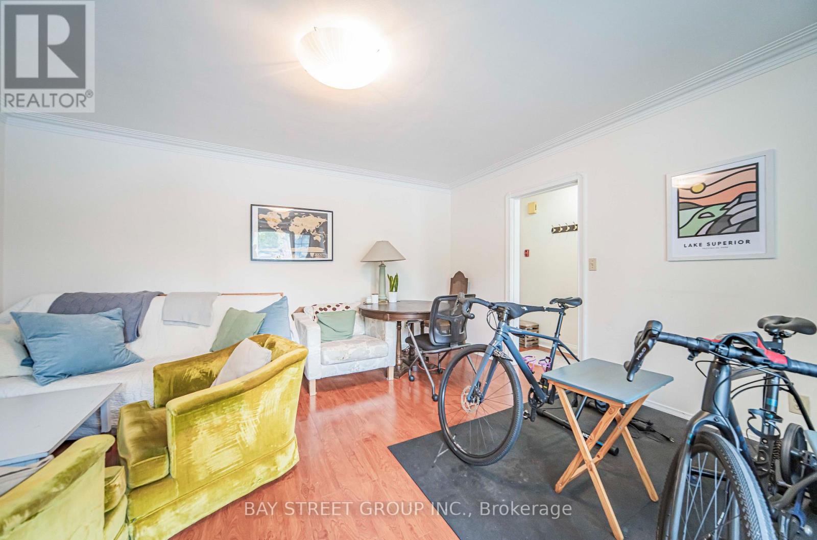 65 Spadina Road, Toronto, Ontario  M5R 2T1 - Photo 8 - C12213548