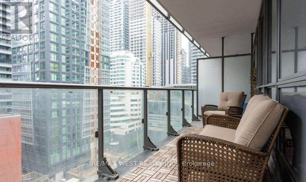 1308 - 8 Mercer Street, Toronto, Ontario  M5V 0C4 - Photo 25 - C12213557