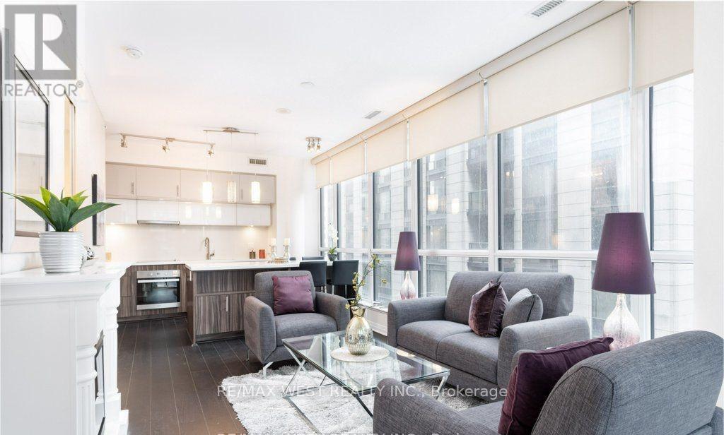 1308 - 8 Mercer Street, Toronto, Ontario  M5V 0C4 - Photo 7 - C12213557