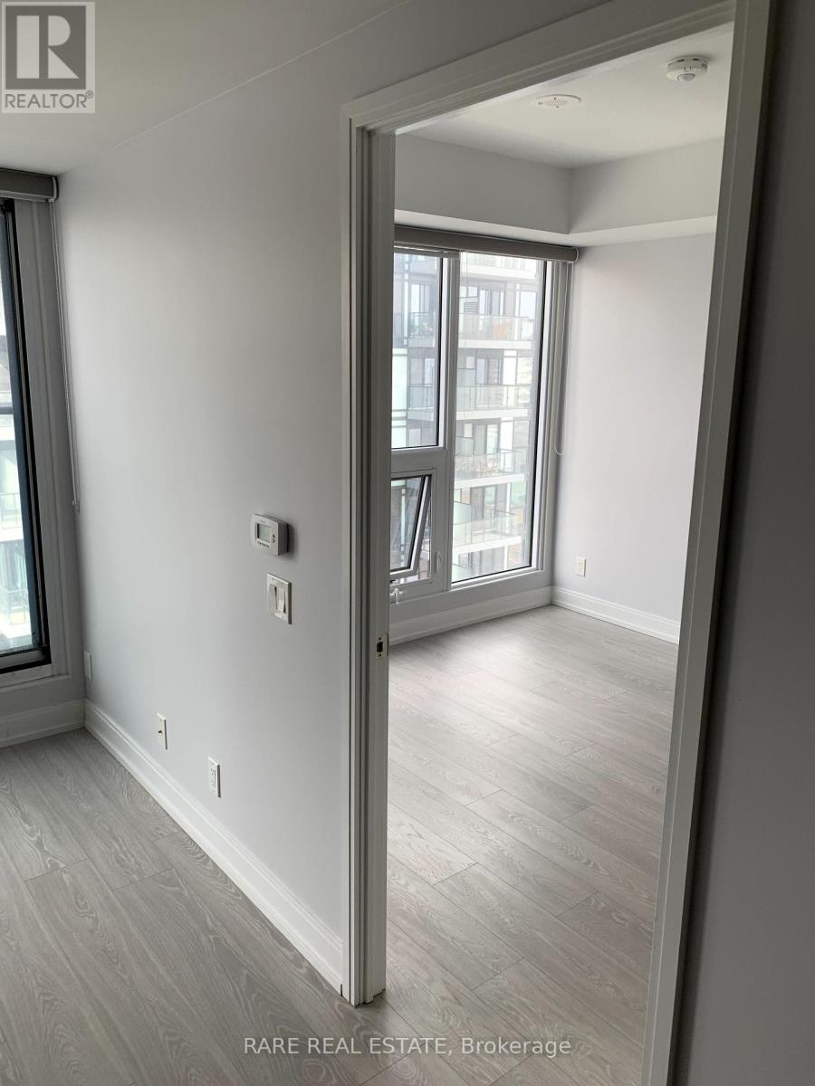1715 - 181 Dundas Street, Toronto, Ontario  M5A 0N5 - Photo 2 - C12213565