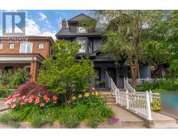 683 MANNING AVENUE, Toronto, Ontario