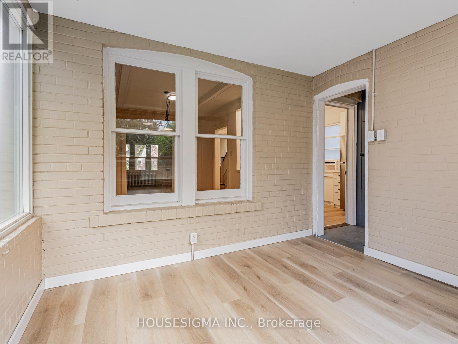 110 Duplex Avenue, Toronto, Ontario  M5P 2A7 - Photo 19 - C12213608