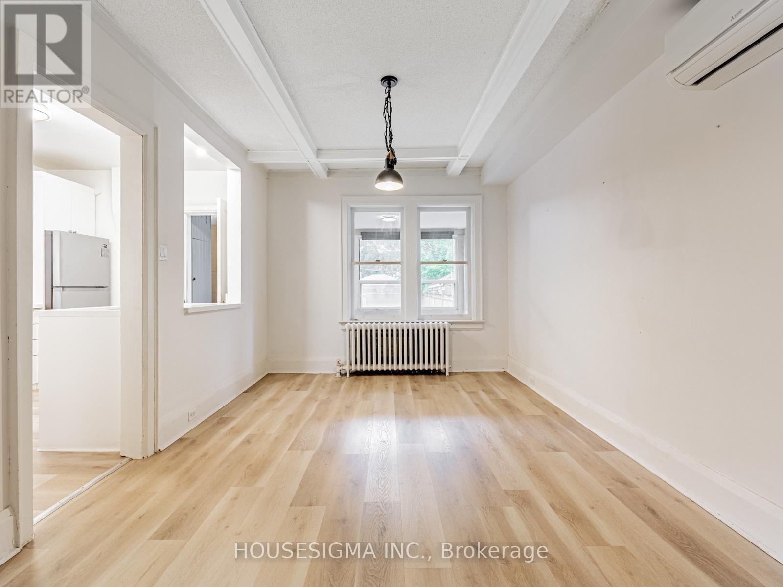 110 Duplex Avenue, Toronto, Ontario  M5P 2A7 - Photo 5 - C12213608