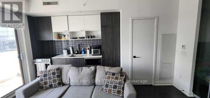 907 - 60 Tannery Road, Toronto, Ontario  M5A 0S8 - Photo 5 - C12213621