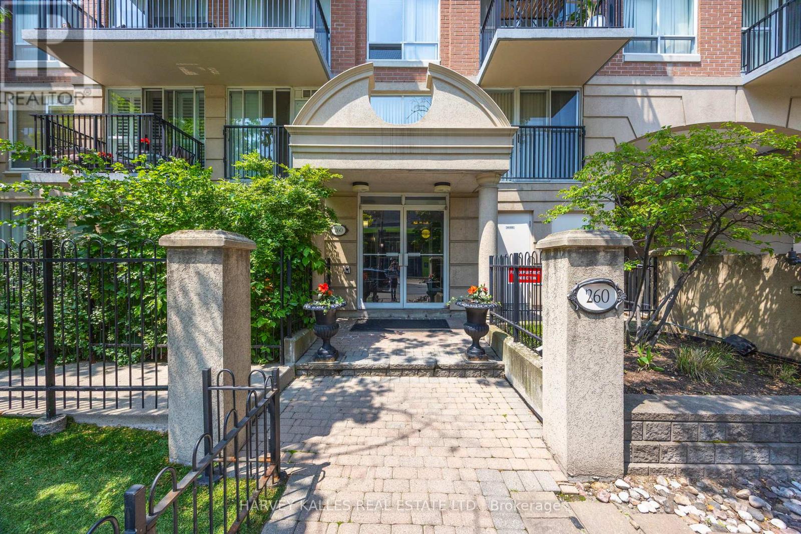 601 - 260 MERTON STREET, Toronto, Ontario